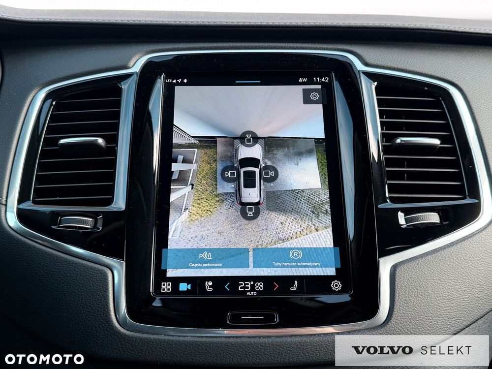 Volvo XC 90 - 29