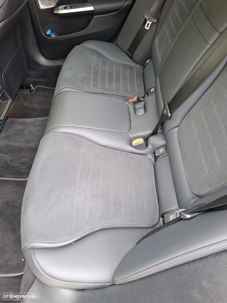 Mercedes-Benz C 300 de - 13
