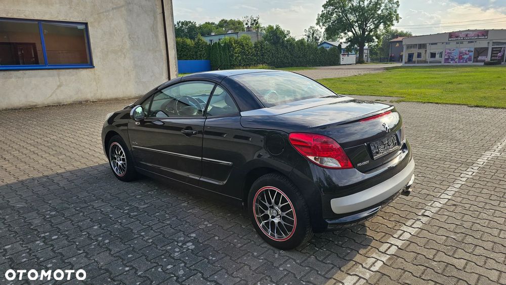 Peugeot 207 - 33