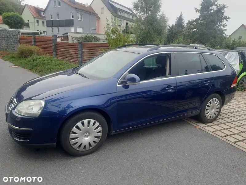 Volkswagen Golf Variant - 1