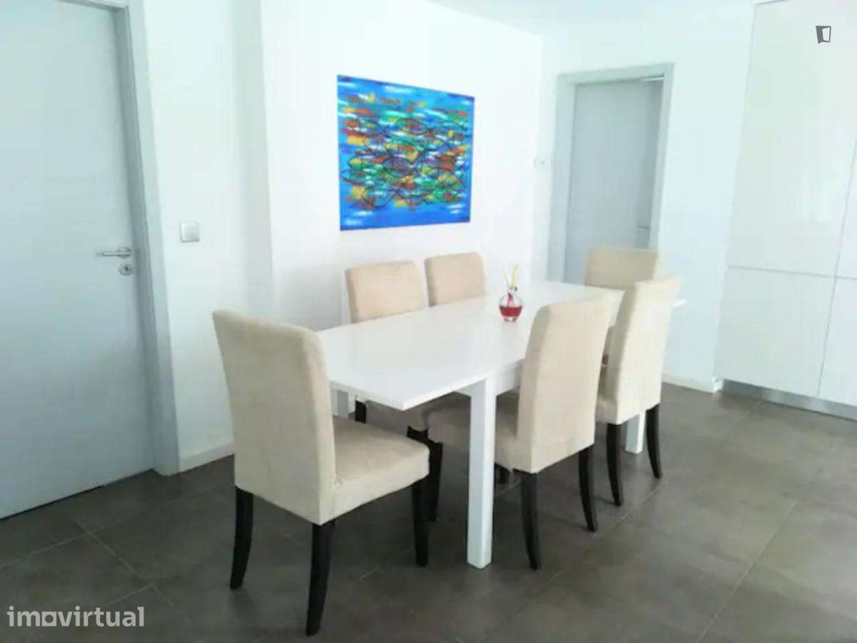 Casa com 4 quartos - localizado em Braga - Grande imagem: 4/13