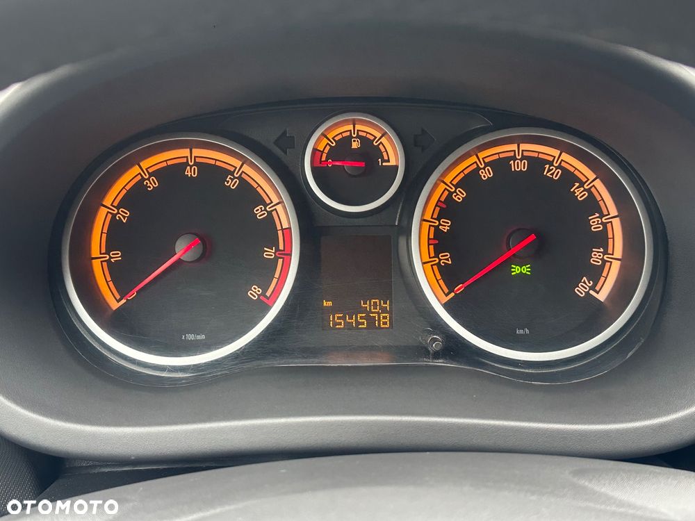 Opel Corsa 1.2 16V Cosmo - 7