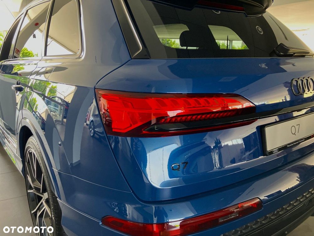 Audi Q7 - 8