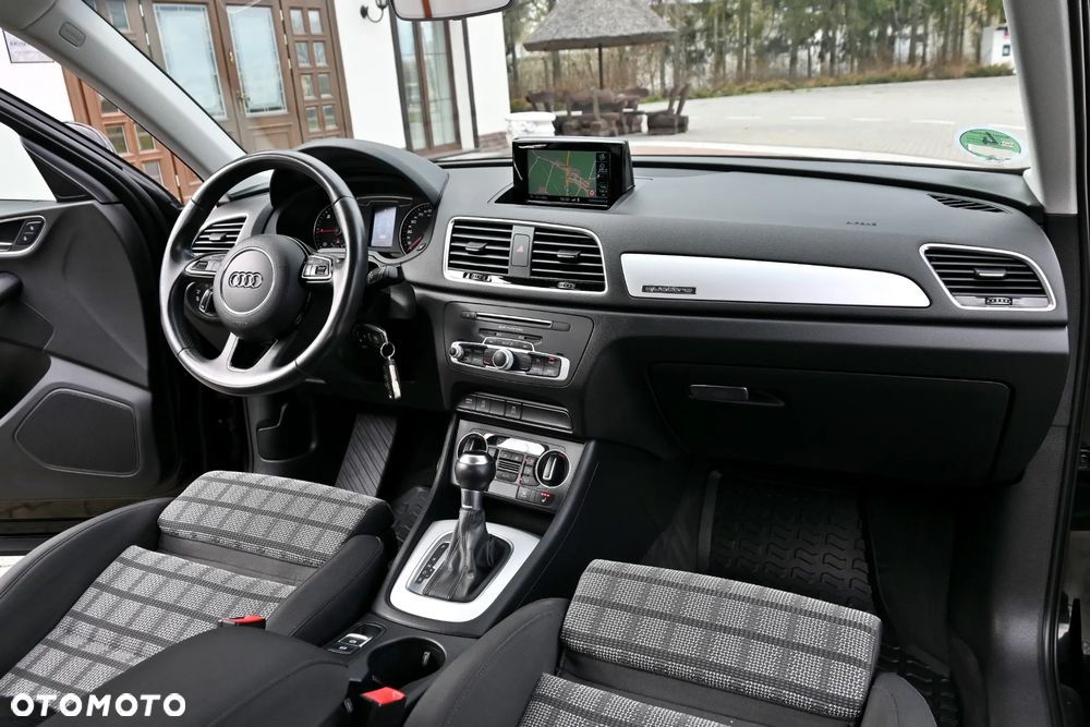 Audi Q3 2.0 TDI Quattro Design S tronic - 27
