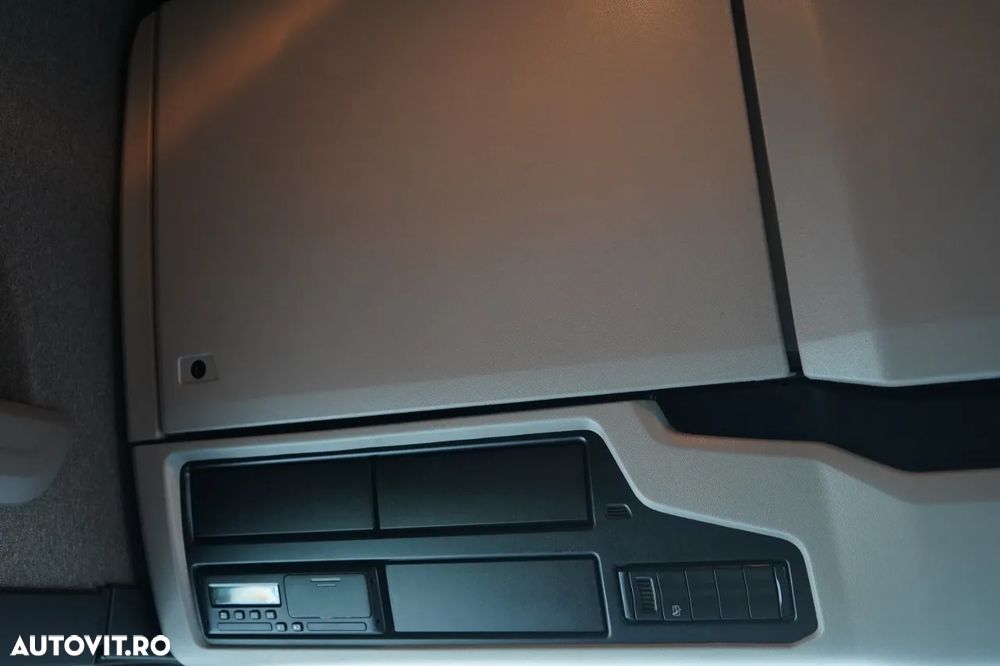 Scania R 450 / RETARDER / SISTEM HIDRAULIC / AER CONDIȚIONAT PARCARE / JANTE DIN ALIAJ - 34