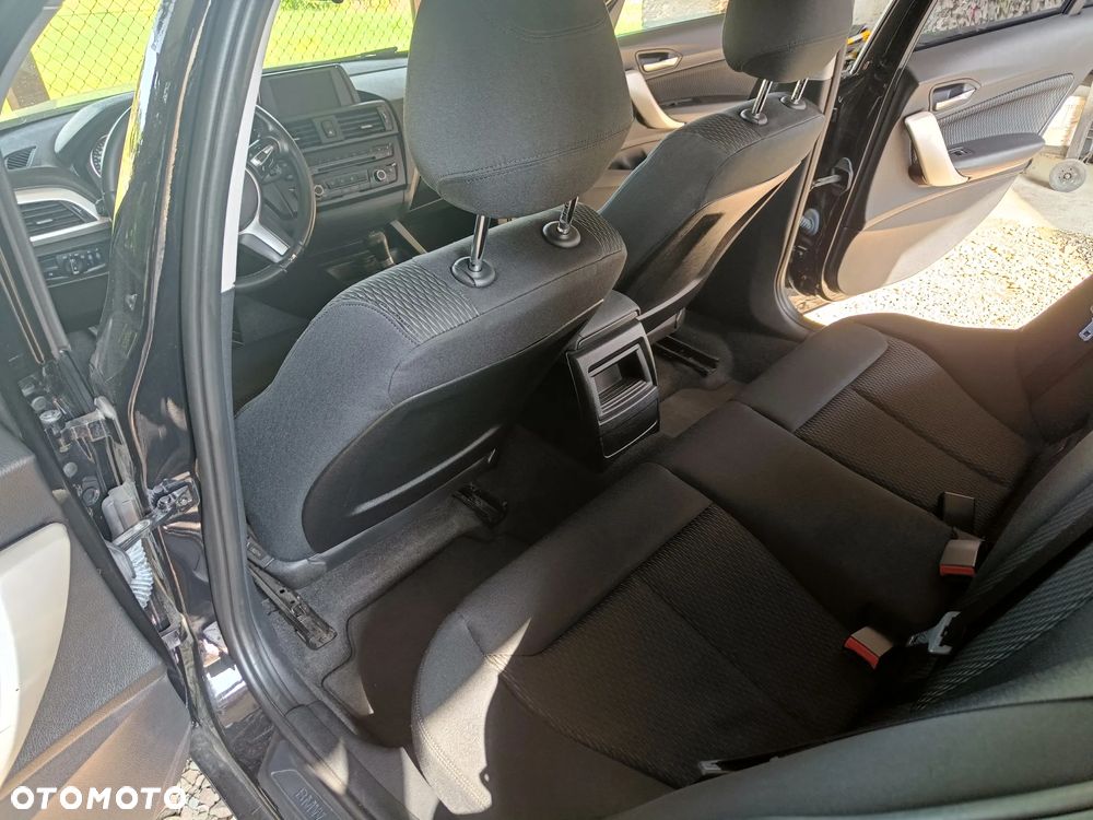 BMW Seria 1 116i - 7