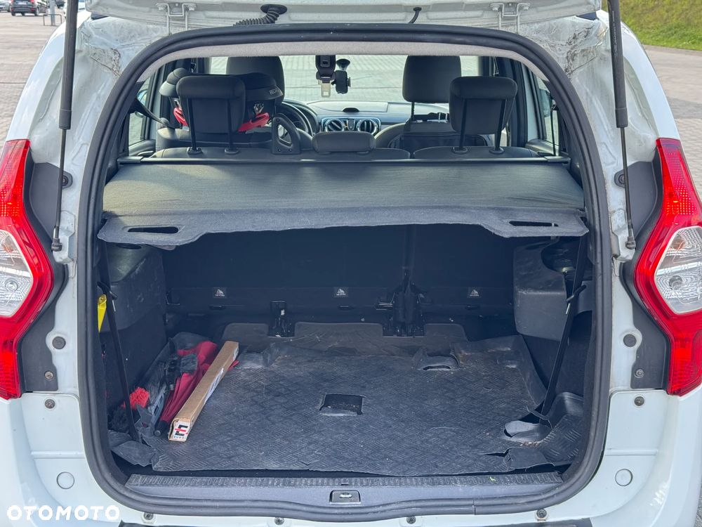 Dacia Lodgy 1.6 Laureate - 17