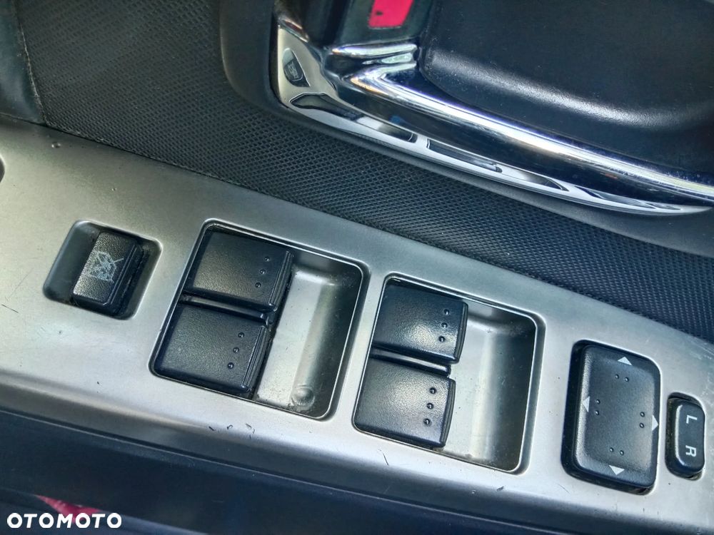 Mazda 5 2.0 Exclusive - 5