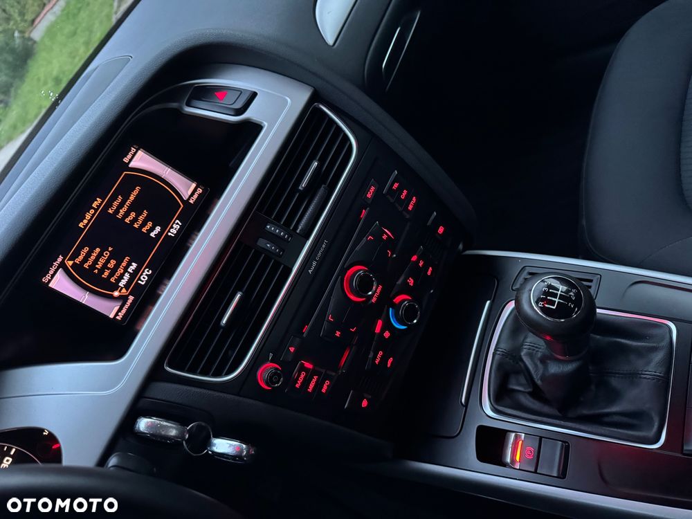 Audi A4 Avant 1.8 TFSI Ambiente - 25