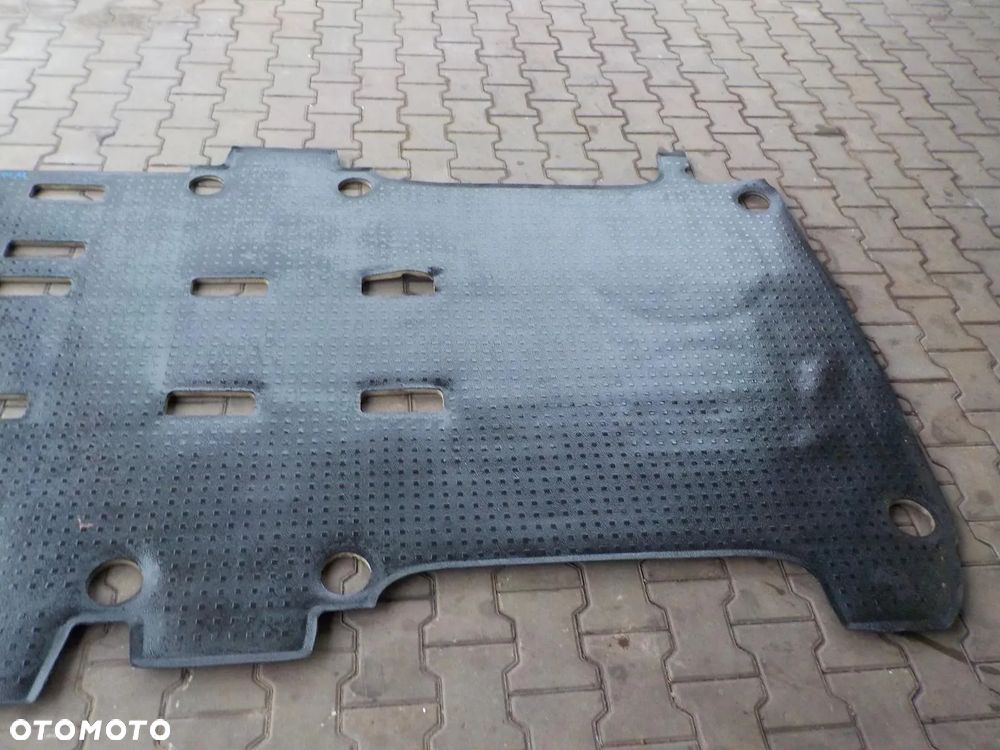 VW T5 T6 WYKŁADZINA GUMA PODŁOGA TYŁ DŁUGI OSOBOWY - 3