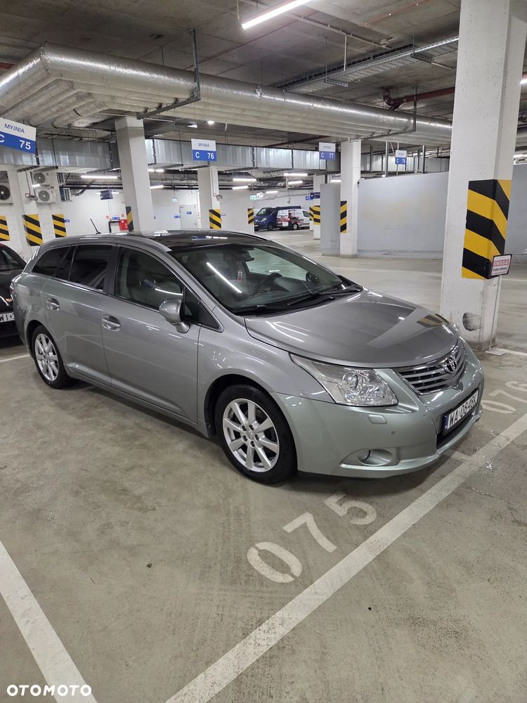 Toyota Avensis 2.0 Multidrive S Executive - 2