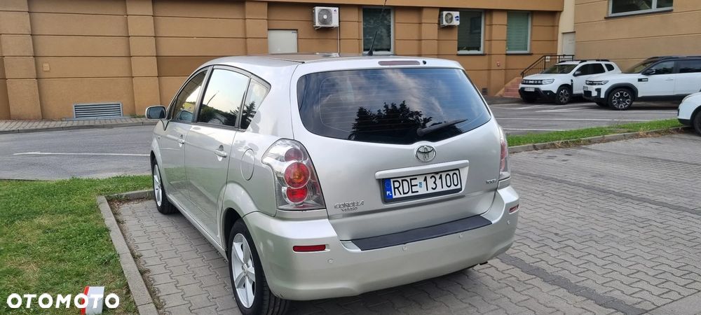 Toyota Corolla Verso 1.8 Sol + 7os - 2