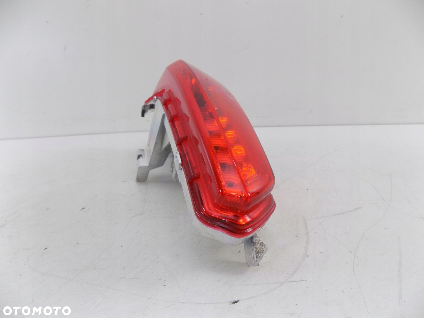 YAMAHA X-MAX 400 14-18 LAMPA TYLNA TYŁ PRAWA - 6