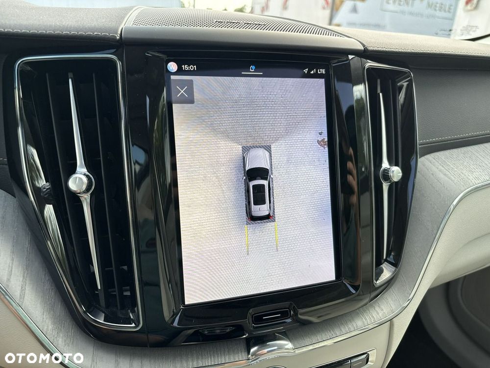 Volvo XC 60 T8 Plug-In Hybrid AWD Ultimate Bright - 25