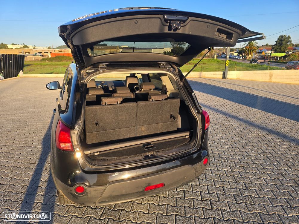 Nissan Qashqai +2 - 12