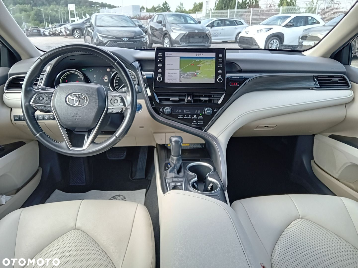 Toyota Camry 2.5 Hybrid Executive CVT - 5