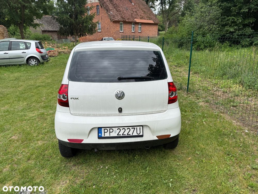 Volkswagen Fox 1.2 - 10