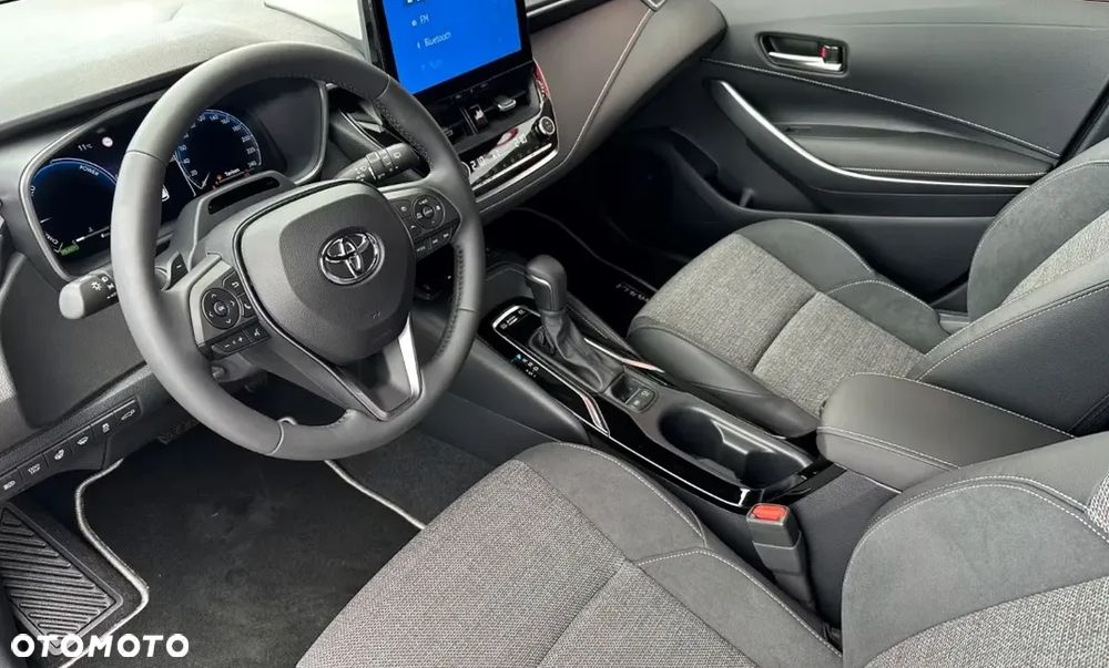 Toyota Corolla 2026 photo 2