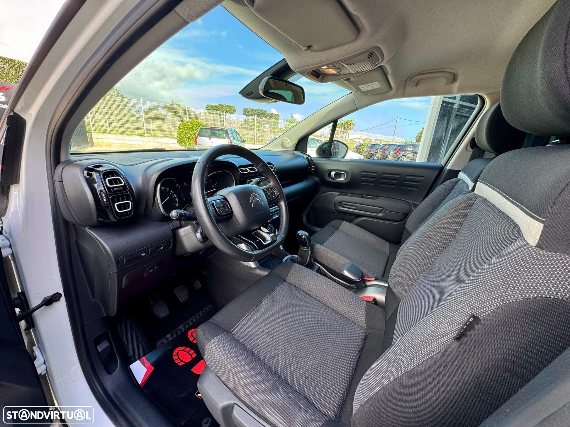 Citroën C3 Aircross 1.6 BlueHDi Shine - 13
