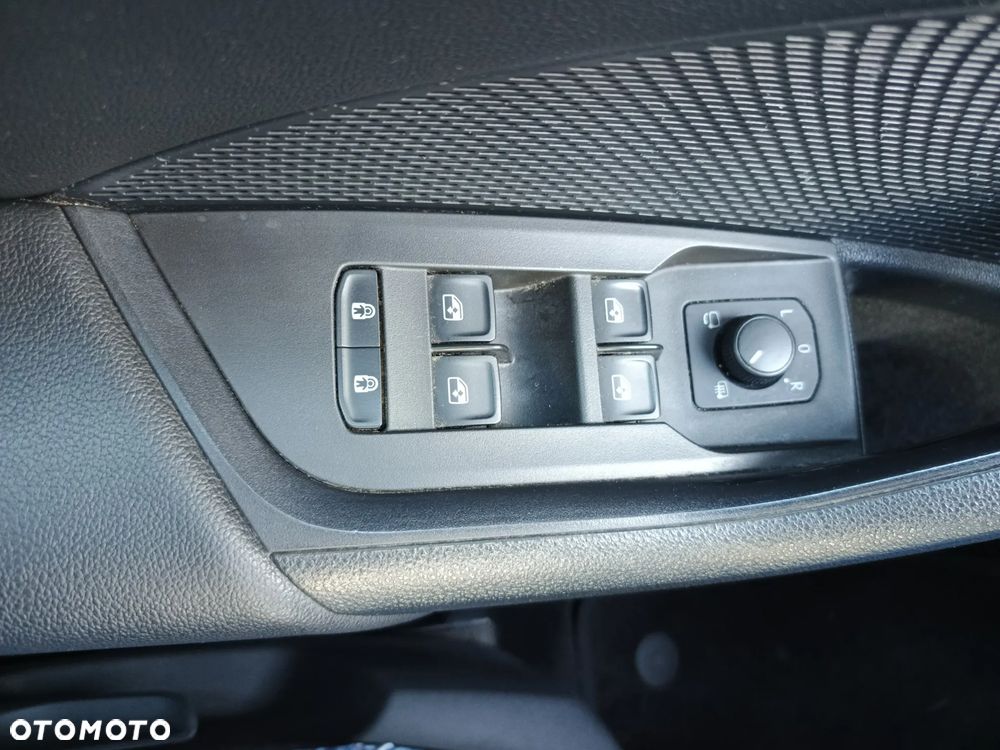 Skoda Octavia 1.5 TSI ACT Style - 11