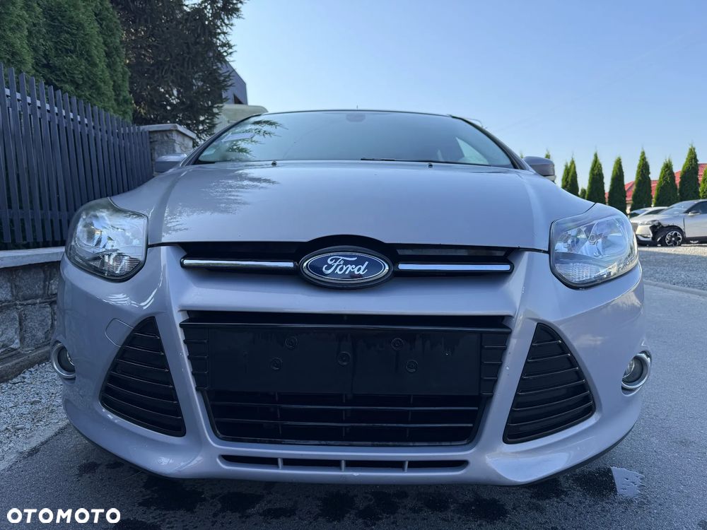 Ford Focus 1.0 EcoBoost Hybrid TITANIUM - 11