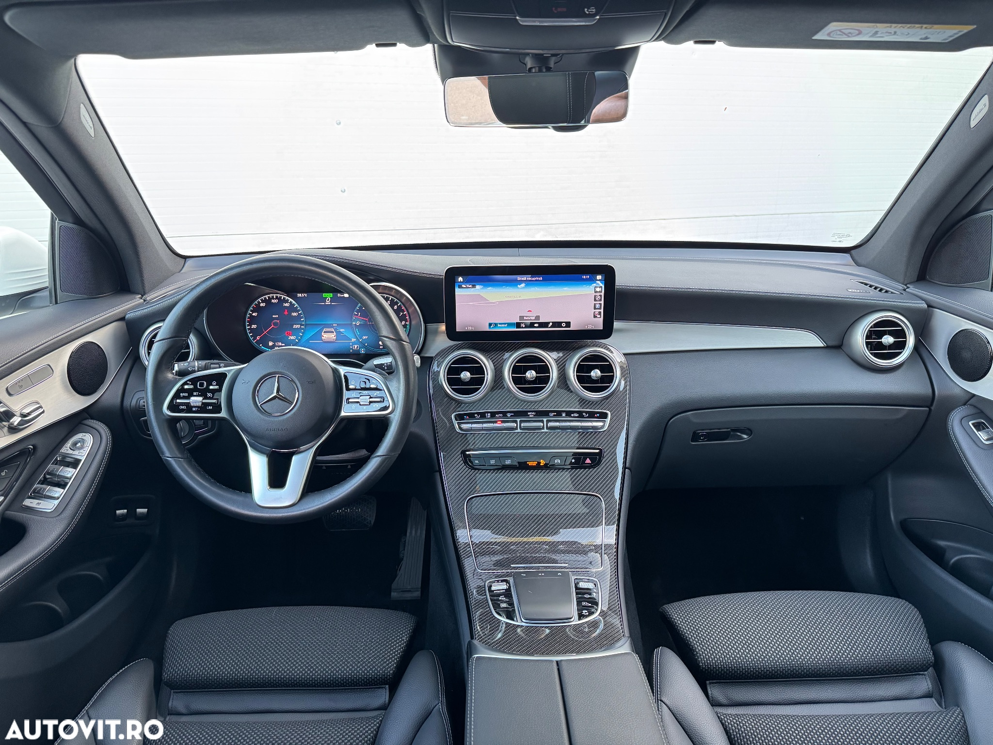 Mercedes-Benz GLC 300 e 4Matic 9G-TRONIC Edition AMG Line - 5