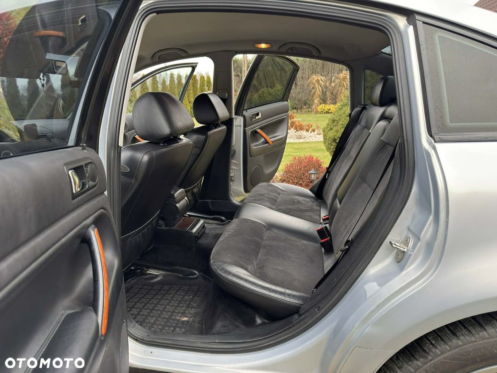 Volkswagen Passat 2.8 Comfortline Syncro - 10