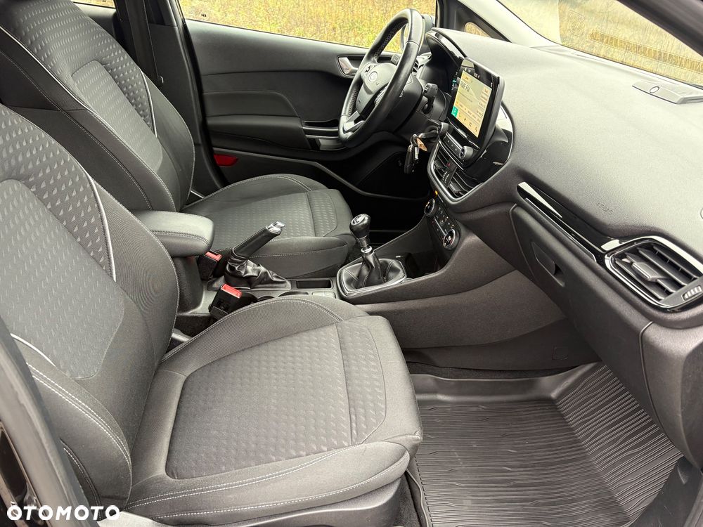 Ford Fiesta 1.0 EcoBoost S&S TITANIUM - 10