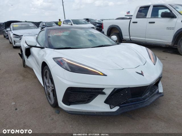 Chevrolet Corvette - 1