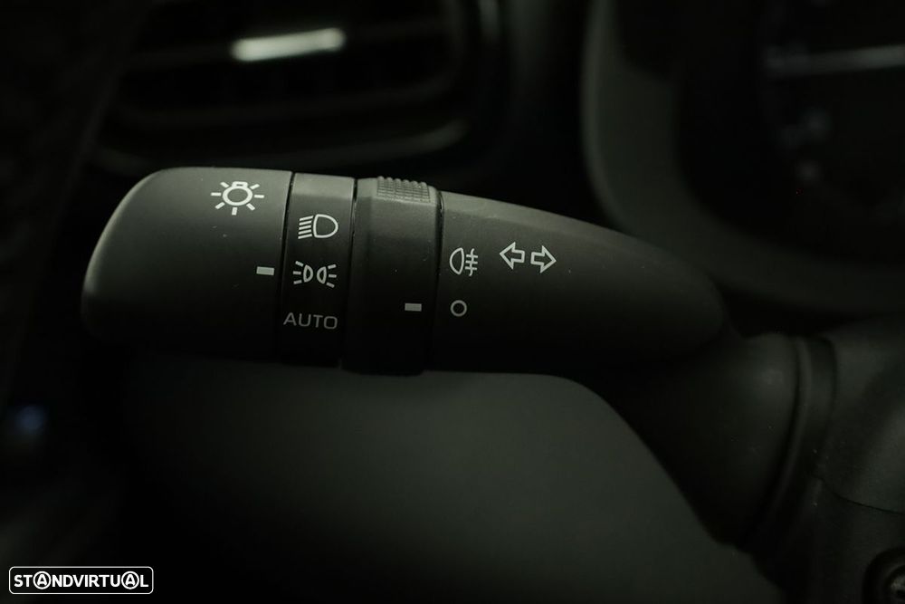 Toyota Yaris 1.0 VVT-i Comfort Plus - 15