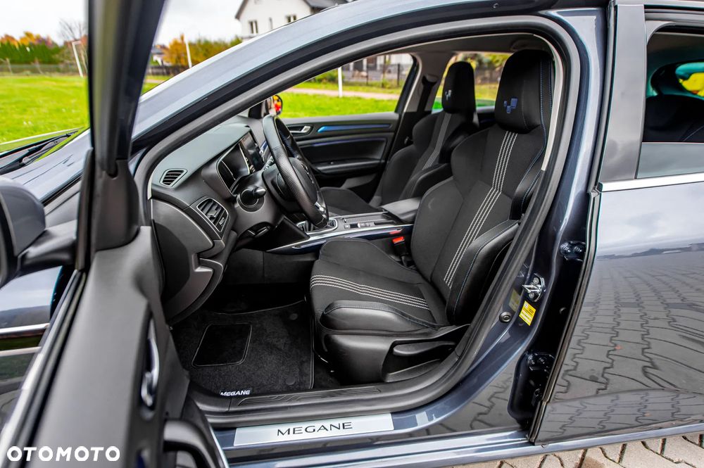 Renault Megane ENERGY dCi 130 GT LINE - 24