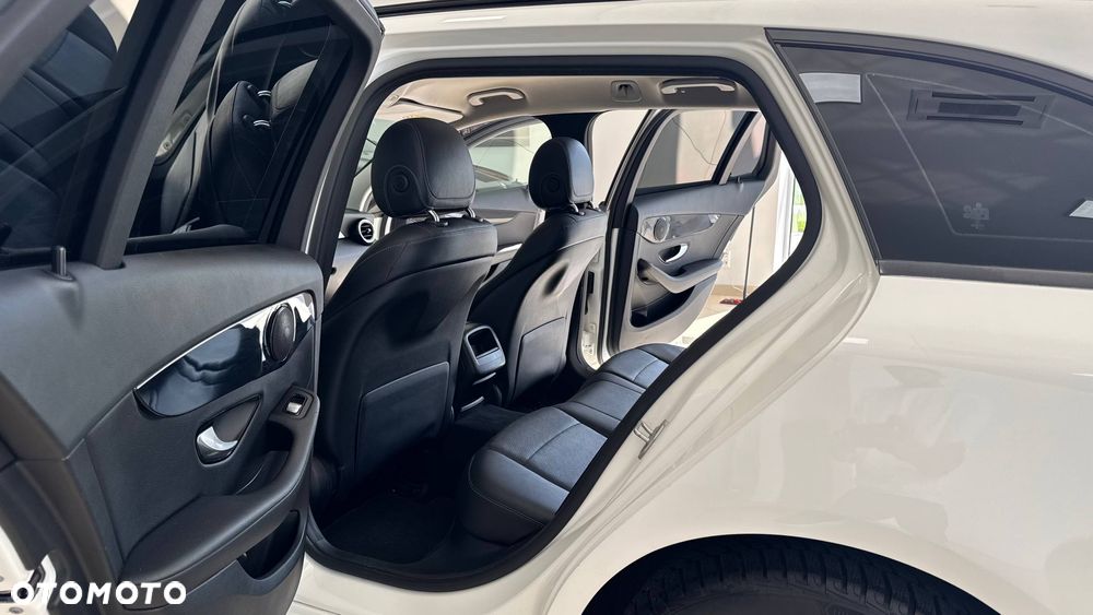 Mercedes-Benz Klasa C 180 (BlueTEC) d - 30