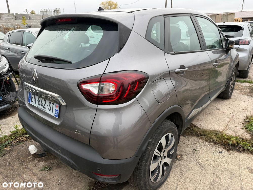 Renault Captur - 12