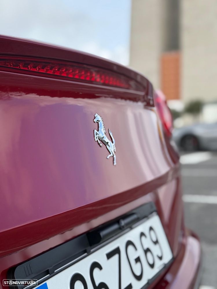 Ferrari California T - 31