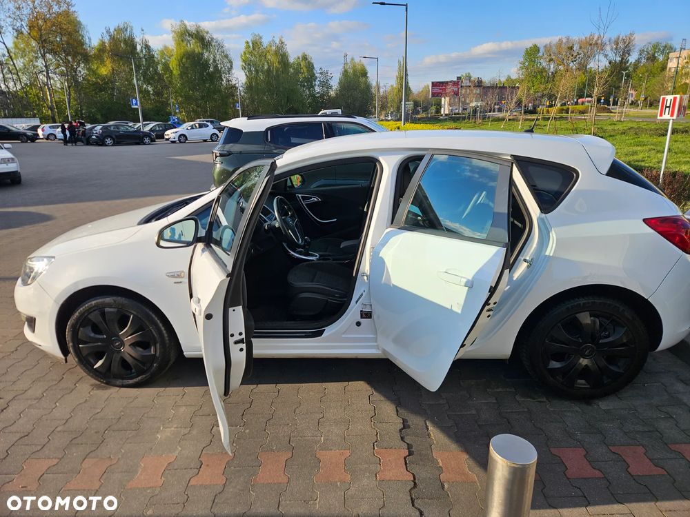 Opel Astra 1.4 Turbo ecoFLEX Start/Stop - 4