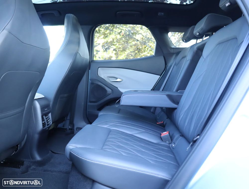 Ford Explorer 77 kWh Premium - 23