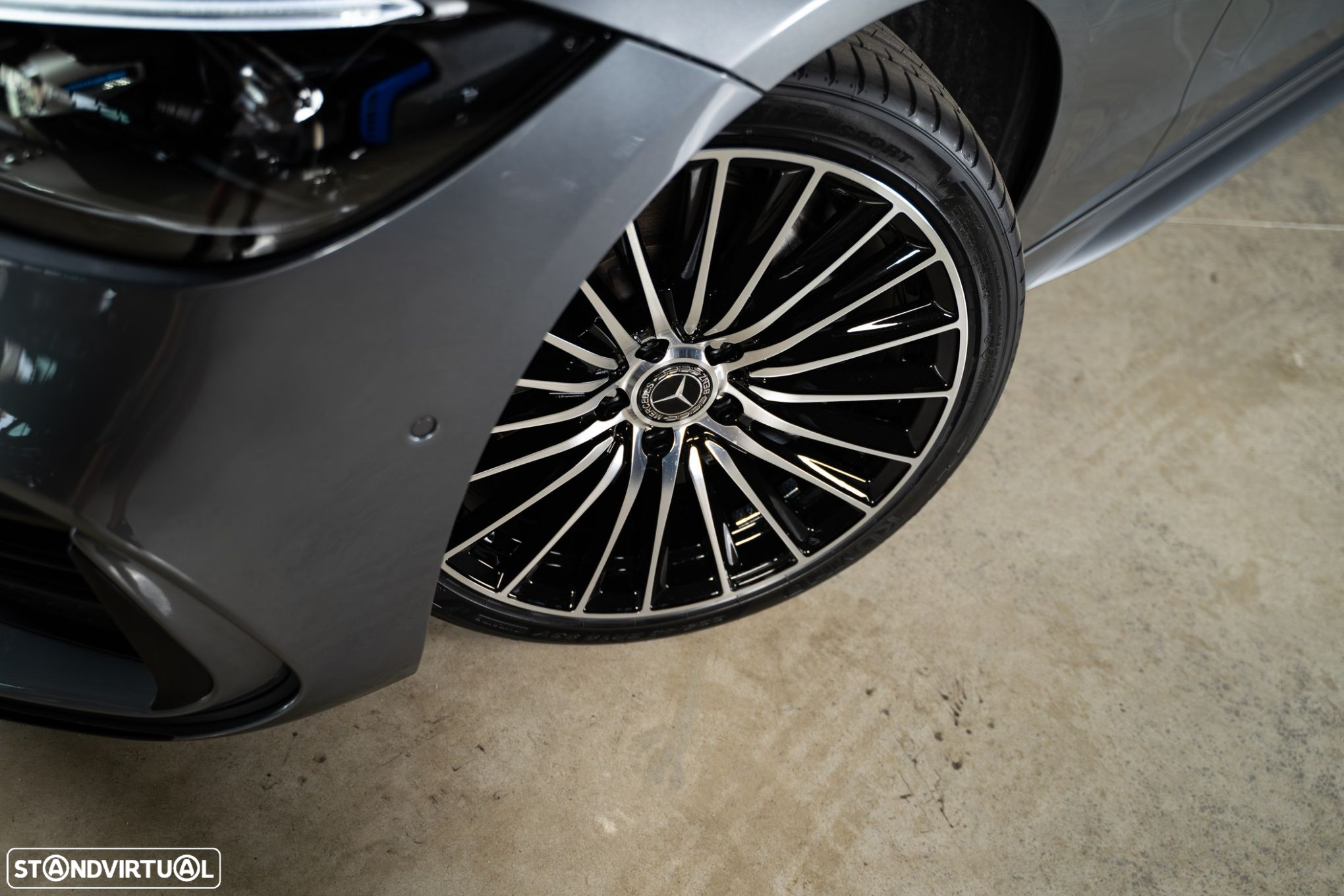 Mercedes-Benz C 300 de AMG Line - 8