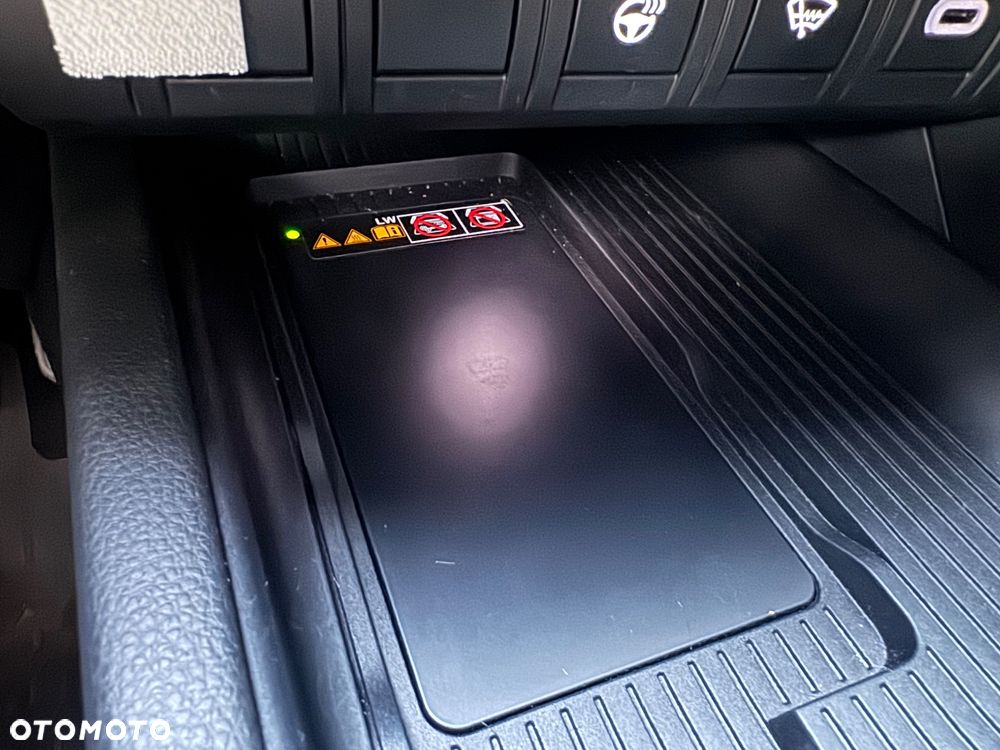 Toyota C-HR 2.0 Hybrid Dynamic Force Executive - 22