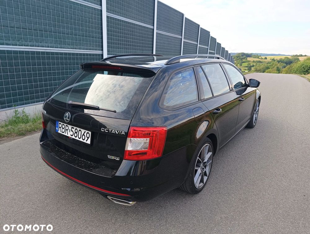 Skoda Octavia 2.0 TDI RS - 11