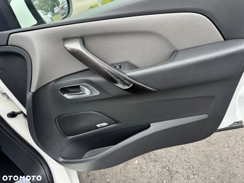 Citroën C4 Picasso BlueHDi 150 EAT6 Exclusive - 20