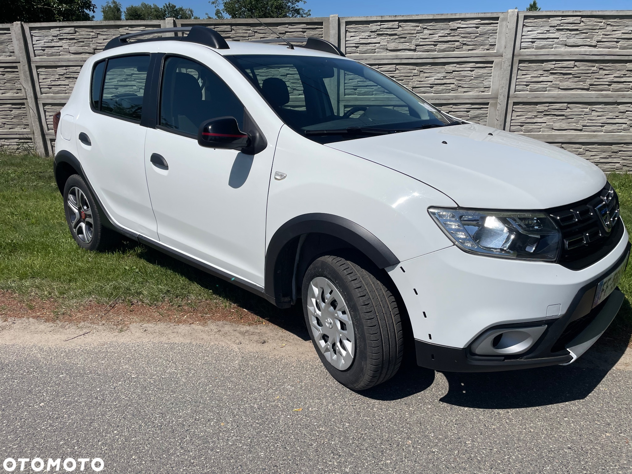 Dacia Sandero 0.9 TCe Techroad S&S - 4