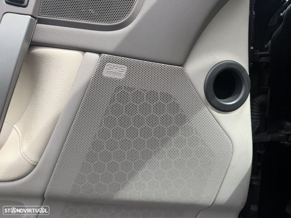 Volvo C70 2.0 D Momentum - 38