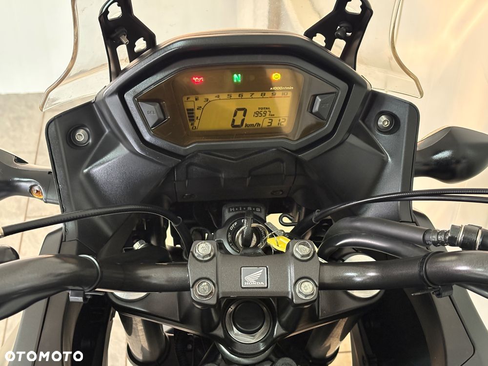 Honda CB - 10