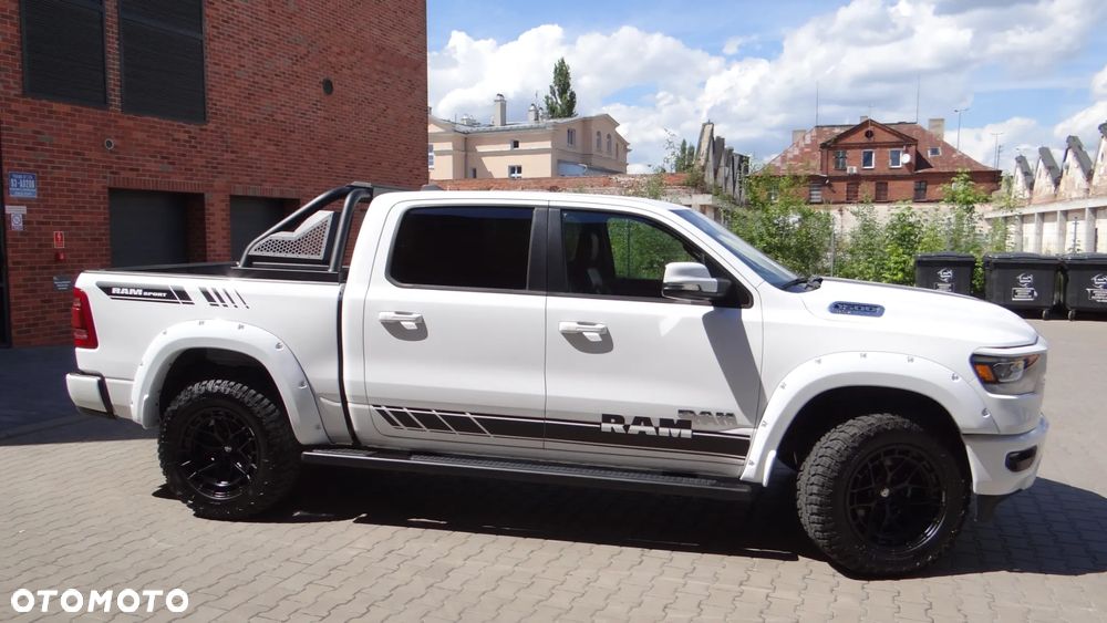 RAM 1500 5.7 eTorque Crew Cab Shortbed Bighorn Sport - 6