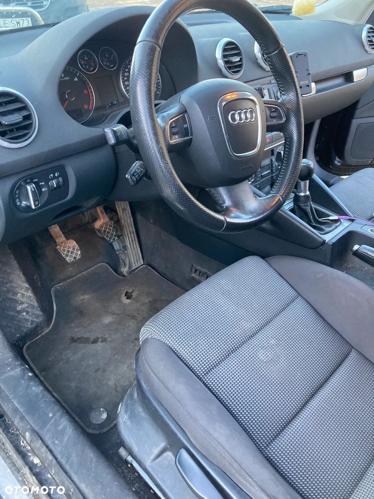 Audi A3 3-drzwiowe 2.0 TDI DPF Ambition - 10