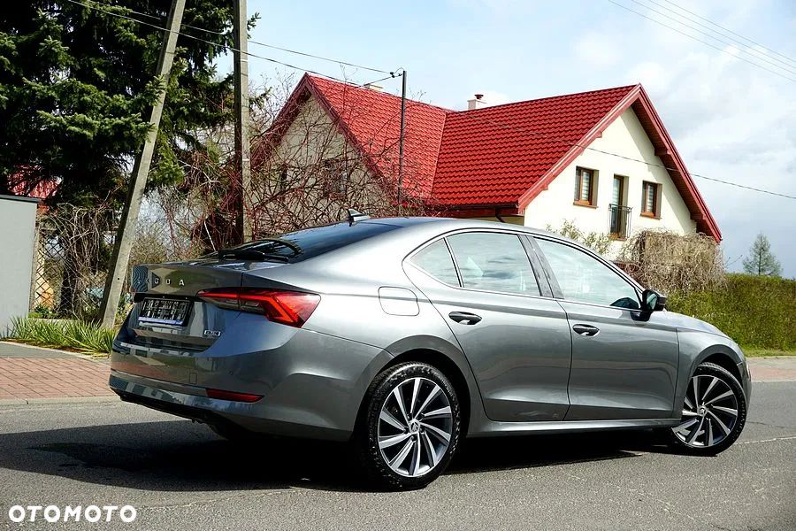 Skoda Octavia 1.5 TSI e-TEC DSG Selection Plus - 8