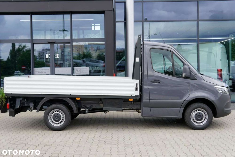 Mercedes-Benz Sprinter - 7