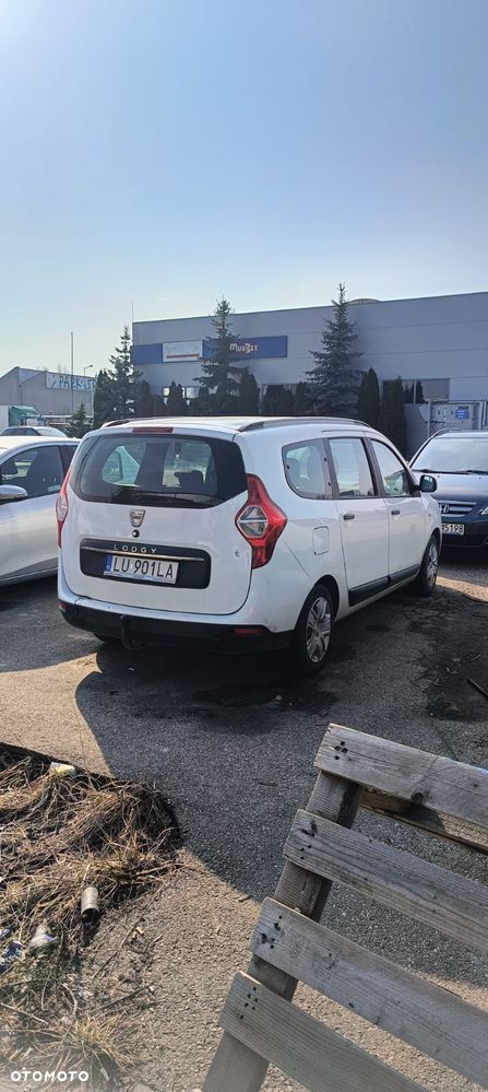 Dacia Lodgy 1.5 Blue dCi Essential S&S - 3