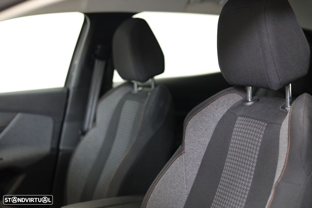Peugeot 3008 1.5 BlueHDi Active - 15