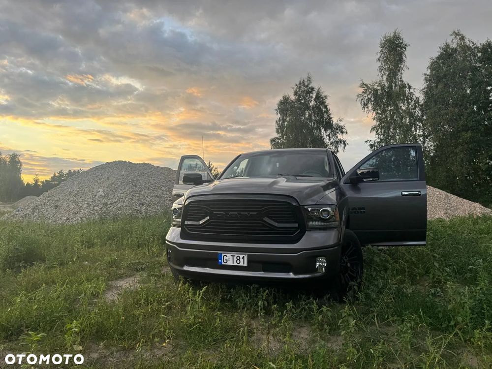 Dodge RAM 1500 5.7 4x4 - 11